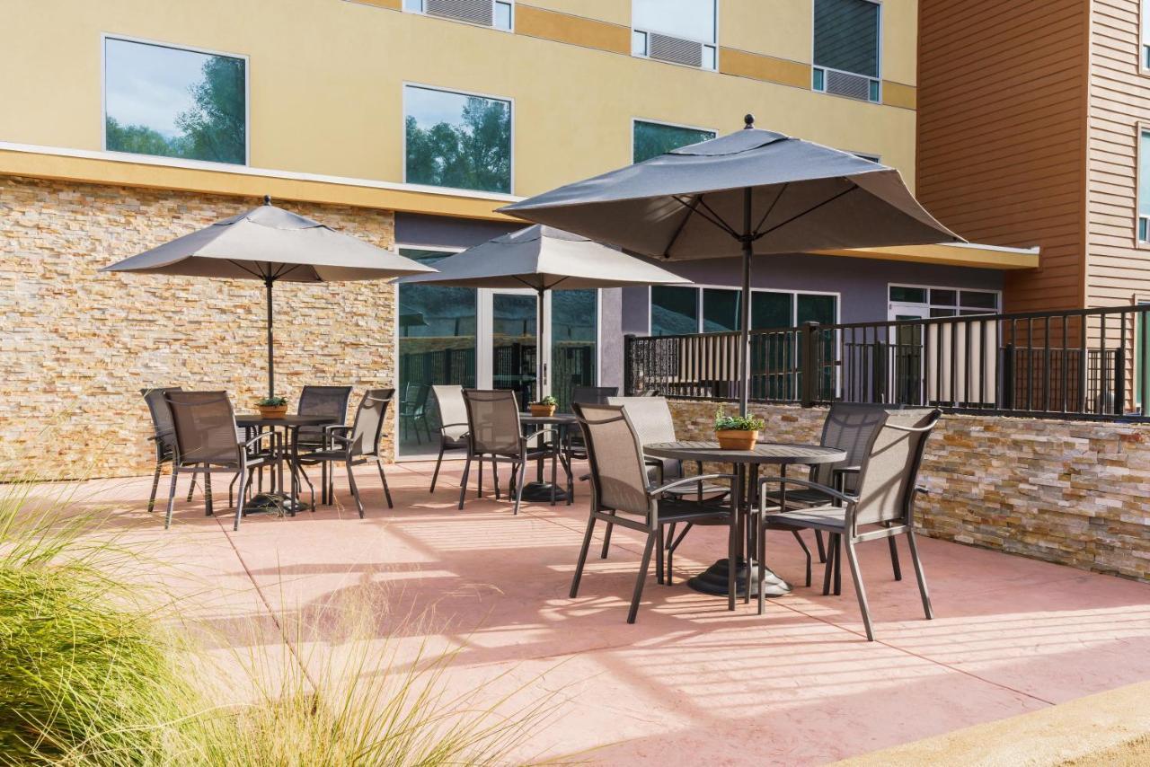 Fairfield Inn & Suites By Marriott Oakhurst Yosemite Exterior foto